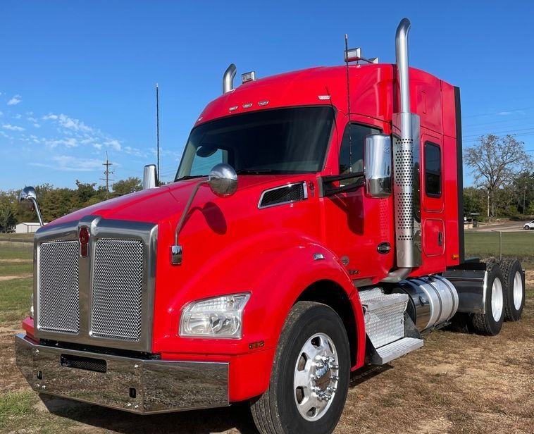 2020 Kenworth T880 Semi Truck