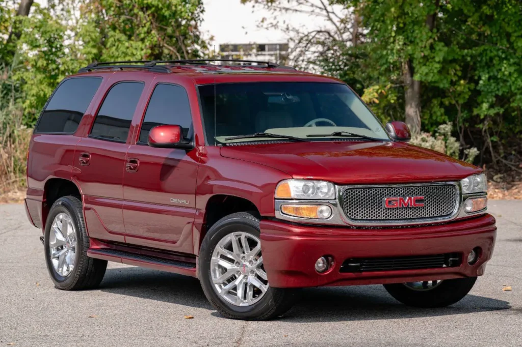 2001 GMC Yukon Denali SUV