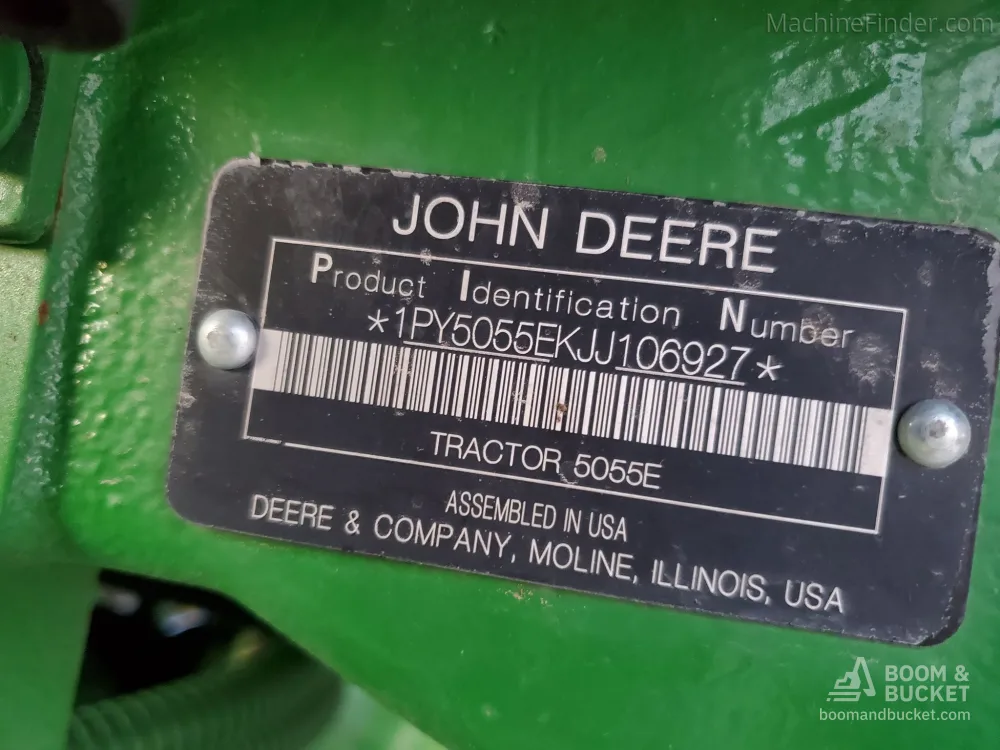 2018 John Deere 5055E Tractor