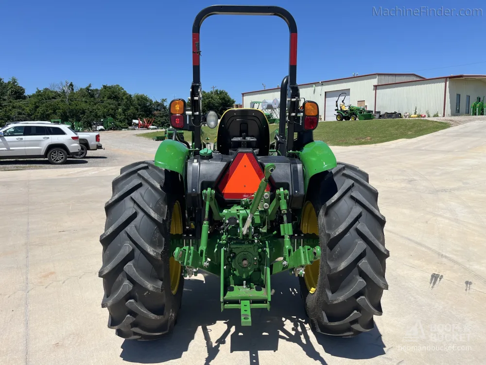 2022 John Deere 5075E Tractor Loader Package