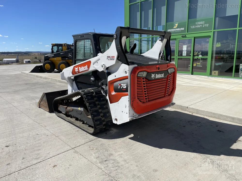 2020 Bobcat T76 Compact Track Loader