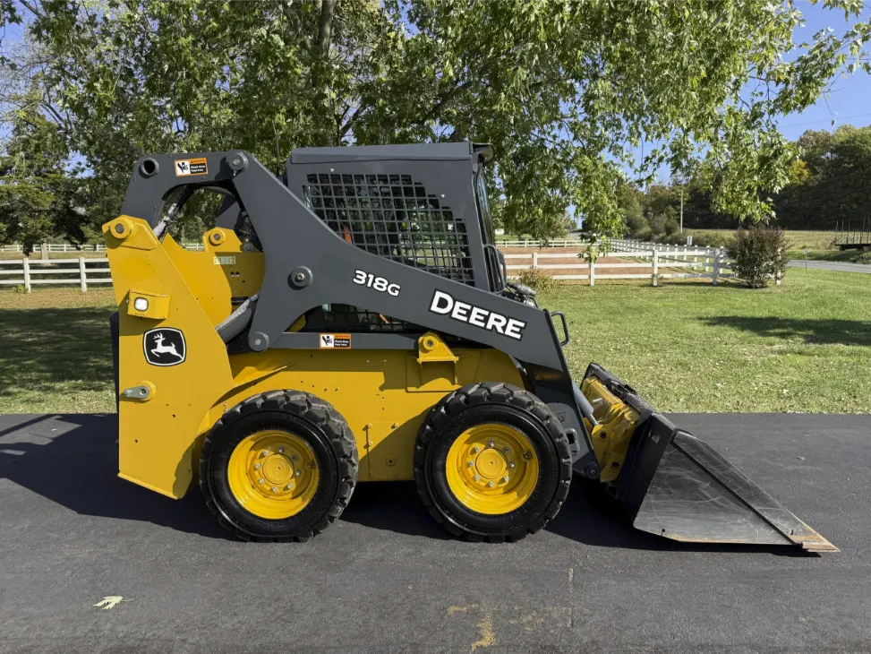 2019 John Deere 318G Skid Steer Loader